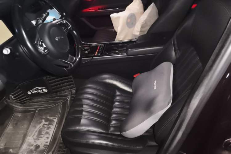 Used Jaguar XFL 2017 XFL 2.0T 240PS Luxury Edition Left Front Seat