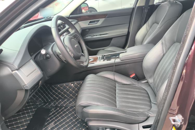 Used Jaguar XFL 2017 XFL 2.0T 240PS Premium Edition Left Front Seat