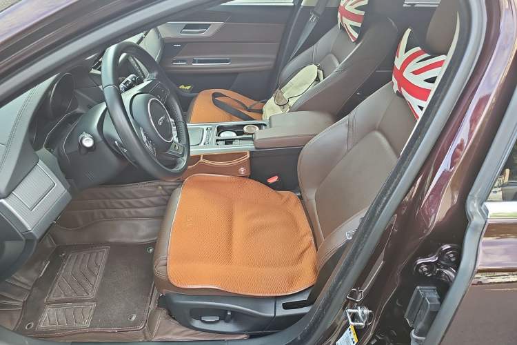 Used Jaguar XFL 2017 XFL 2.0T 240PS Luxury Edition Left Front Seat