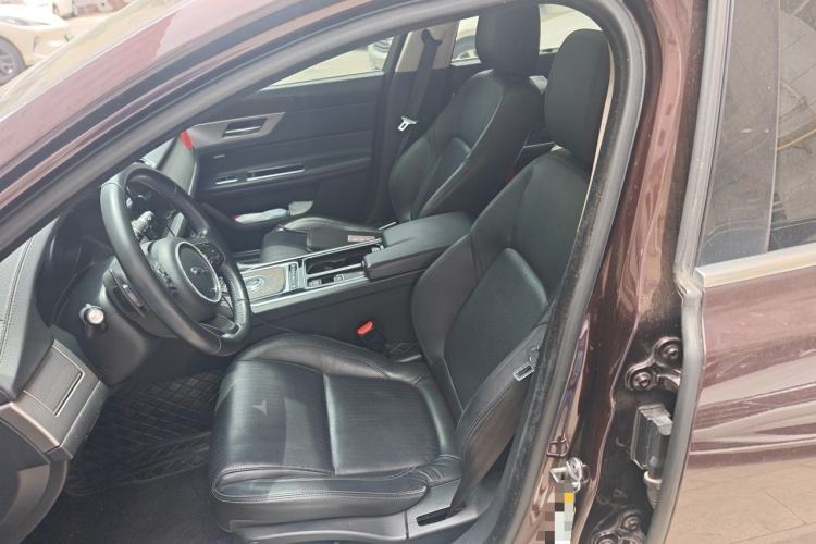 Used Jaguar XFL 2017 XFL 2.0T 240PS Luxury Edition Left Front Seat