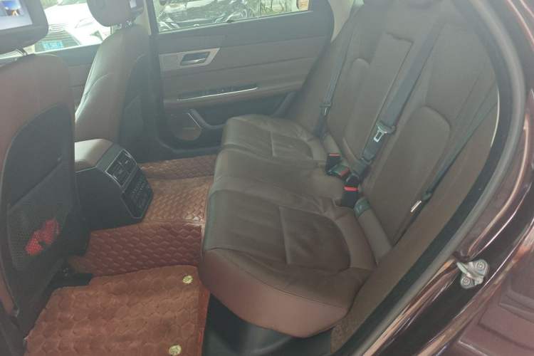 Used Jaguar XFL 2017 XFL 2.0T 240PS Premium Edition Left Rear Seat