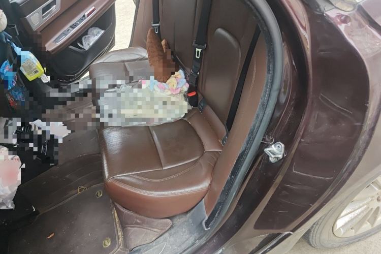 Used Jaguar XFL 2017 XFL 2.0T 200PS Luxury Edition Left Rear Seat
