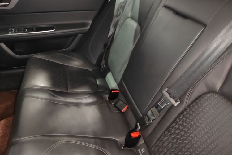 Used Jaguar XFL 2017 XFL 2.0T 240PS Luxury Edition Left Rear Seat