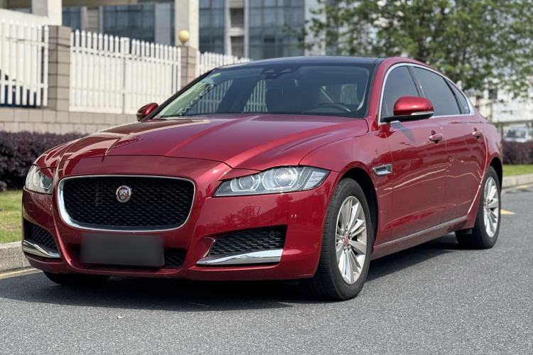 Used Jaguar XFL 2017 XFL 2.0T 240PS Luxury Edition Guazi used car, China used car export, Used car for sale, Used cars, Cheapest cars for sale