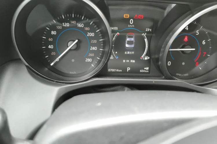 Used Jaguar XFL 2017 XFL 2.0T 200PS Elite Edition Odometer Close Up