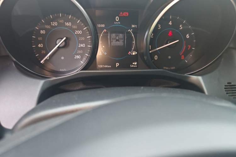 Used Jaguar XFL 2017 XFL 2.0T 200PS Elite Edition Odometer Close Up