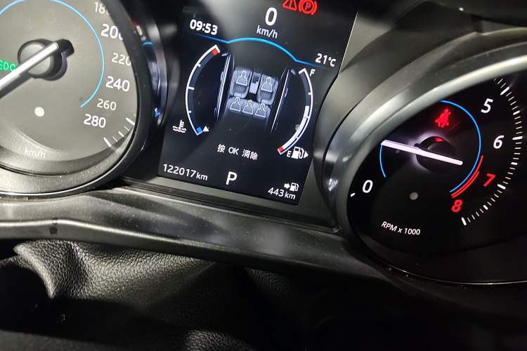 Used Jaguar XFL 2017 XFL 2.0T 200PS Luxury Edition Odometer Close Up