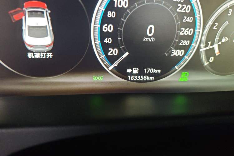Used Jaguar XFL 2017 XFL 3.0 SC 340 PS Luxury Edition Odometer Close Up