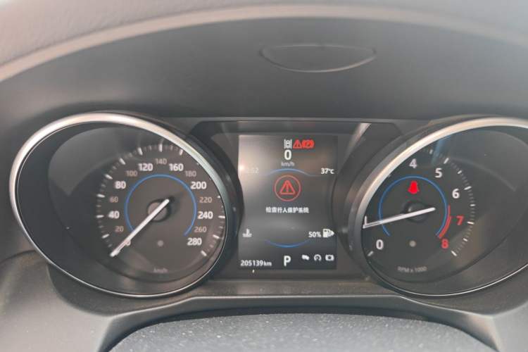 Used Jaguar XFL 2017 XFL 2.0T 240PS Luxury Edition Odometer Close Up