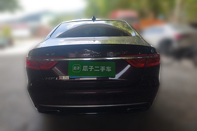 Used Jaguar XFL 2017 XFL 2.0T 200PS Windflower Edition Rear