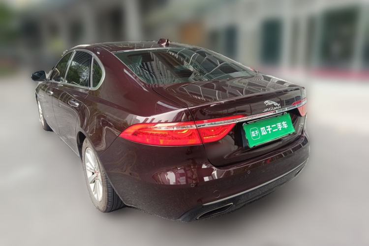 Used Jaguar XFL 2017 XFL 2.0T 240PS Premium Edition Rear Left 45 Deg