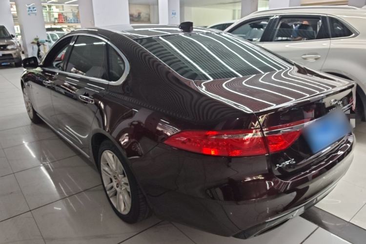 Used Jaguar XFL 2017 XFL 3.0 SC 340 PS Premium Edition Rear Left 45 Deg