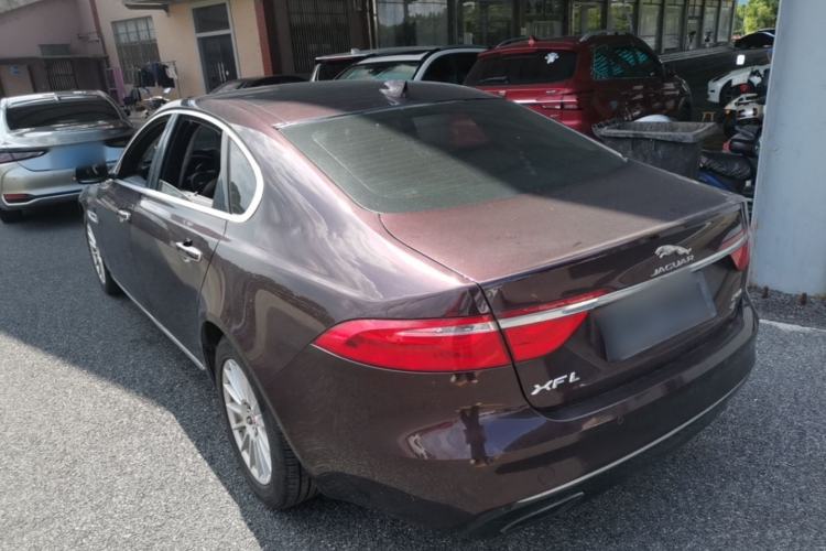 Used Jaguar XFL 2017 XFL 2.0T 200PS Luxury Edition Rear Left 45 Deg