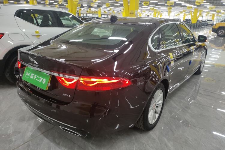Used Jaguar XFL 2017 XFL 2.0T 240PS Luxury Edition Rear Right 45 Deg