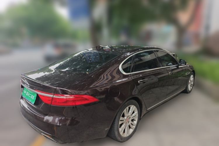 Used Jaguar XFL 2017 XFL 3.0 SC 340 PS Luxury Edition Rear Right 45 Deg