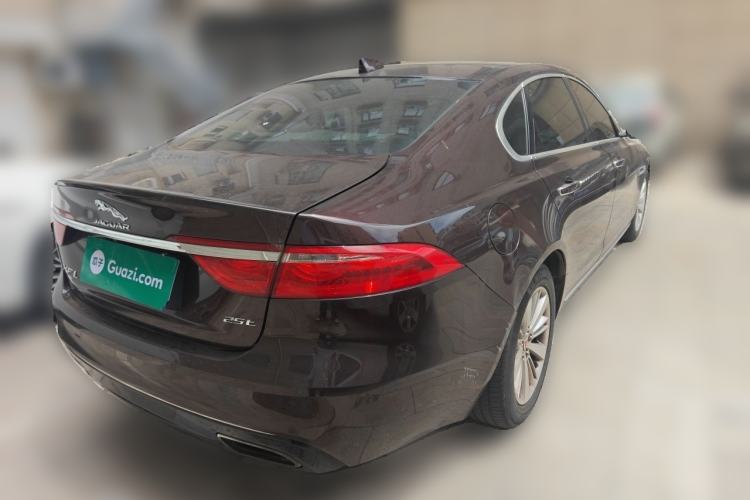 Used Jaguar XFL 2017 XFL 2.0T 240PS Luxury Edition Rear Right 45 Deg