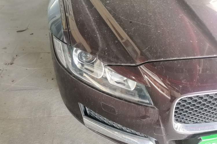 Used Jaguar XFL 2017 XFL 2.0T 200PS Elite Edition Right Front Headlight