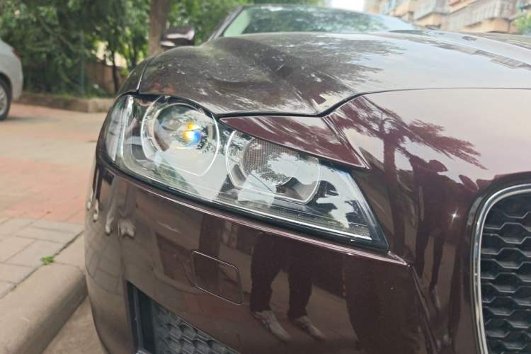 Used Jaguar XFL 2017 XFL 2.0T 240PS Premium Edition Right Front Headlight