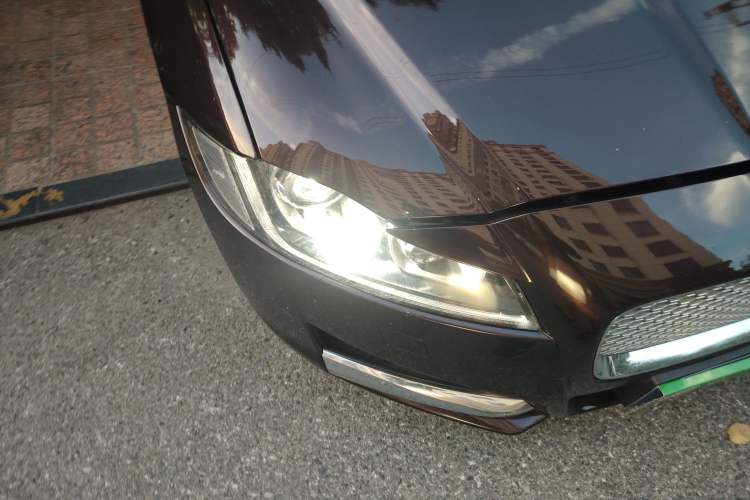 Used Jaguar XFL 2017 XFL 2.0T 200PS Windflower Edition Right Front Headlight
