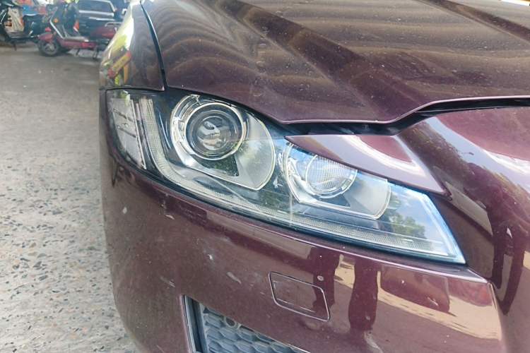 Used Jaguar XFL 2017 XFL 2.0T 200PS Windflower Edition Right Front Headlight