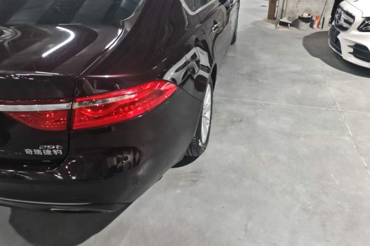 Used Jaguar XFL 2017 XFL 2.0T 240PS Luxury Edition Right Rear Taillight