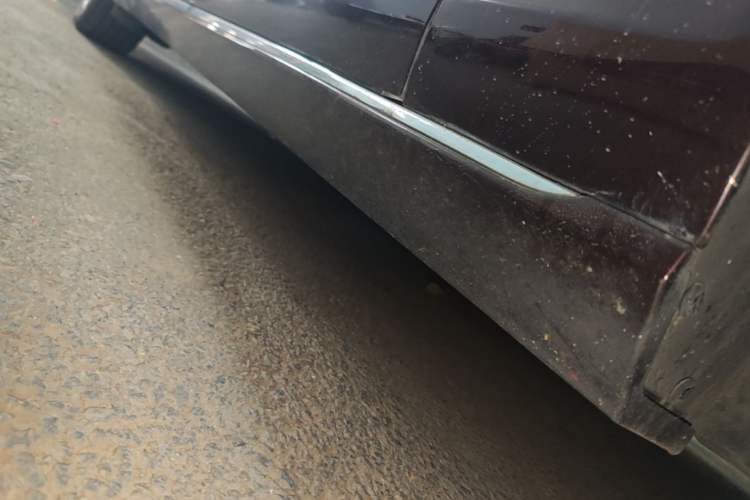 Used Jaguar XFL 2017 XFL 2.0T 200PS Luxury Edition Right Side Sill