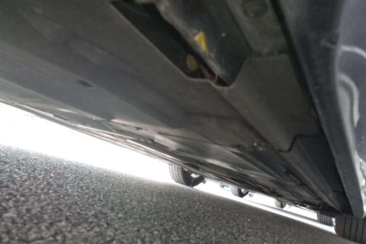 Used Jaguar XFL 2017 XFL 2.0T 200PS Luxury Edition Right Side Sill
