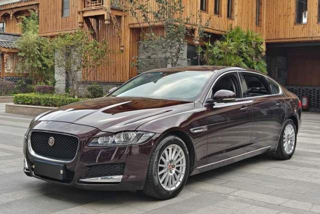 Used Jaguar XFL 2017 XFL 2.0T 200PS Windflower Edition