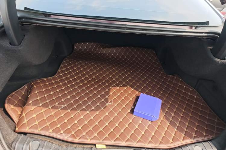 Used Jaguar XFL 2017 XFL 2.0T 200PS Luxury Edition Trunk