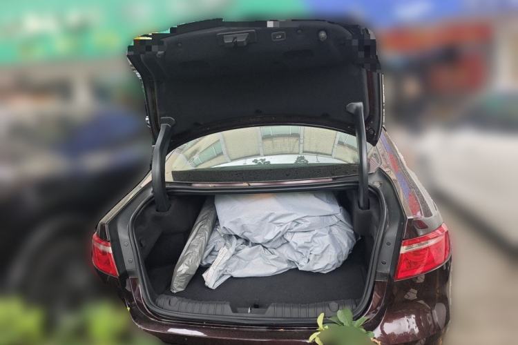 Used Jaguar XFL 2017 XFL 2.0T 240PS Premium Edition Trunk
