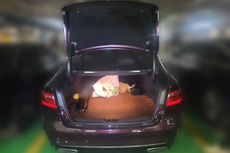 Used Jaguar XFL 2017 XFL 2.0T 200PS Luxury Edition Trunk