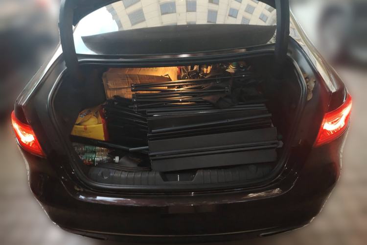 Used Jaguar XFL 2017 XFL 2.0T 200PS Windflower Edition Trunk