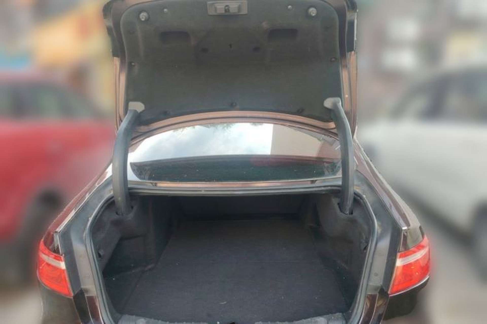 Used Jaguar XFL 2017 XFL 2.0T 240PS Luxury Edition Trunk