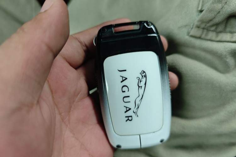 Used Jaguar XFL 2017 XFL 2.0T 240PS Premium Edition Vehicle Key