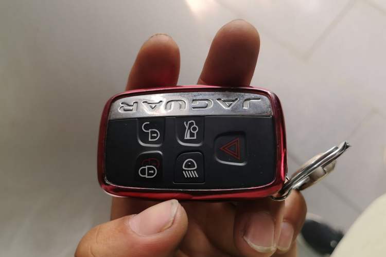 Used Jaguar XFL 2017 XFL 2.0T 200PS Elite Edition Vehicle Key