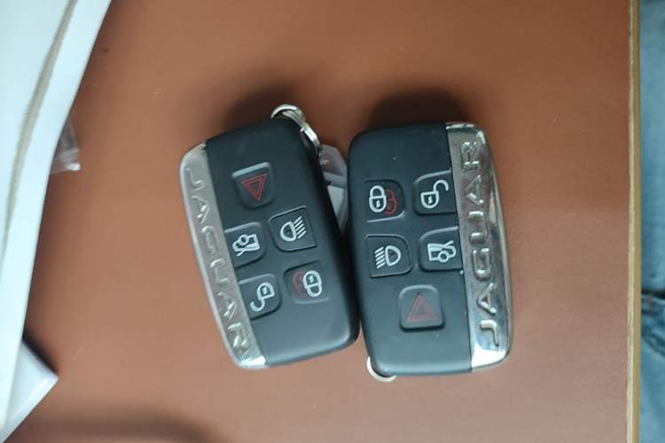 Used Jaguar XFL 2017 XFL 2.0T 240PS Luxury Edition Vehicle Key