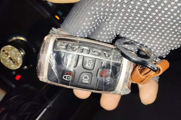 Used Jaguar XFL 2017 XFL 2.0T 200PS Luxury Edition Vehicle Key