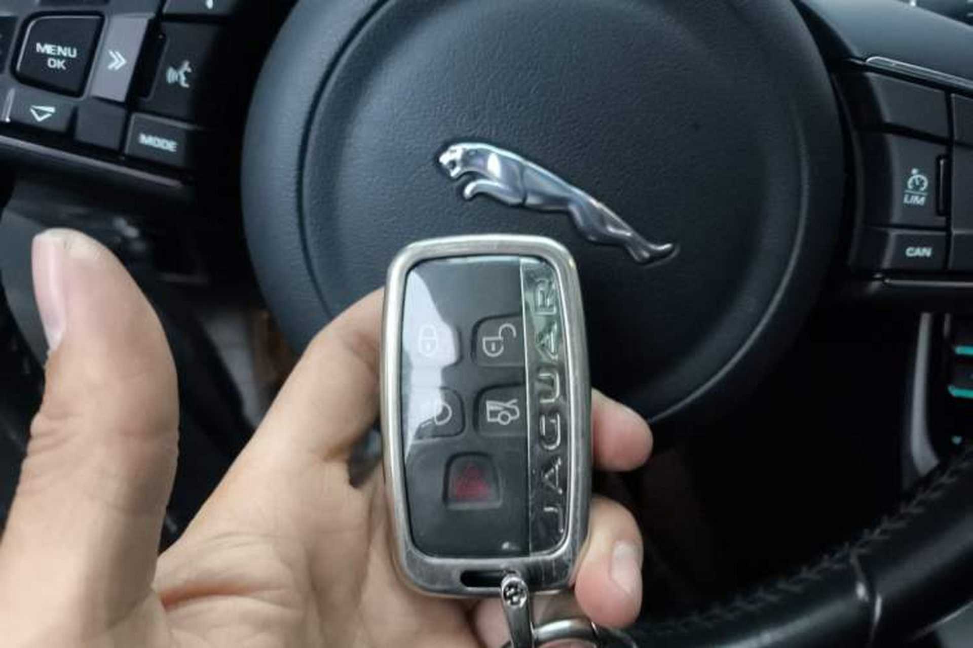 Used Jaguar XFL 2017 XFL 2.0T 200PS Elite Edition Vehicle Key