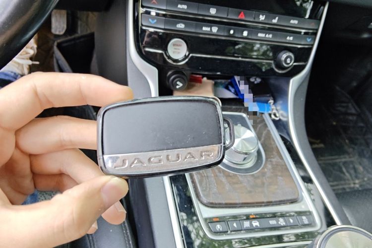 Used Jaguar XFL 2017 XFL 2.0T 240PS Luxury Edition Vehicle Key