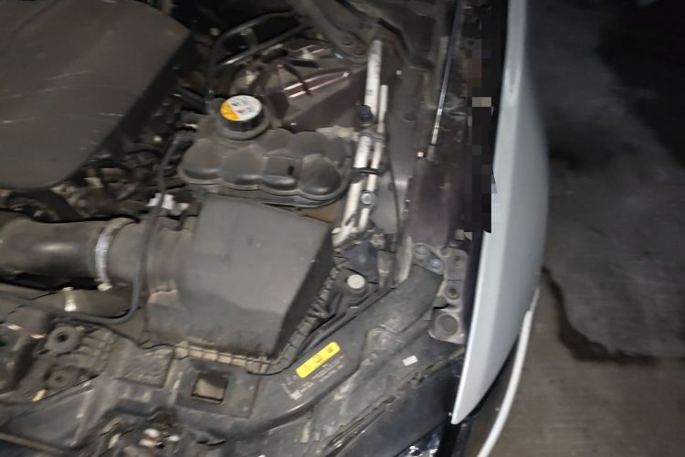 Used Jaguar XFL 2017 XFL 2.0T 200PS Luxury Edition Engine Bay Left
