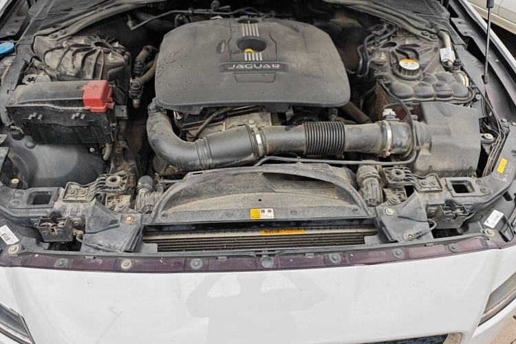 Used Jaguar XFL 2017 XFL 2.0T 200PS Luxury Edition Engine Bay