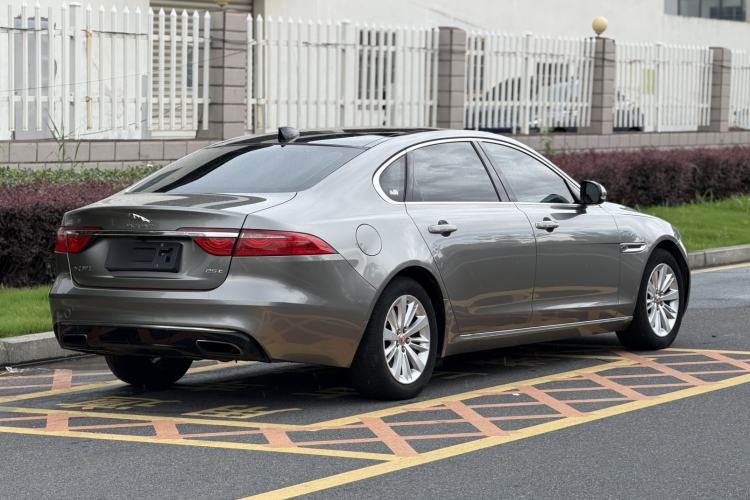Used Jaguar XFL 2017 XFL 2.0T 240PS Luxury Edition Exterior 5