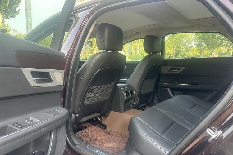 Used Jaguar XFL 2017 XFL 2.0T 200PS Elite Edition Left Rear Seat