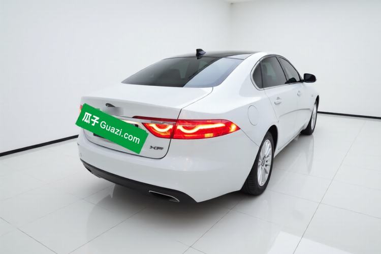 Used Jaguar XFL 2017 XFL 2.0T 200PS Luxury Edition Rear Right 45 Deg