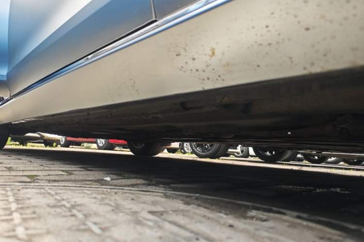 Used Jaguar XFL 2017 XFL 2.0T 200PS Windflower Edition Right Side Sill