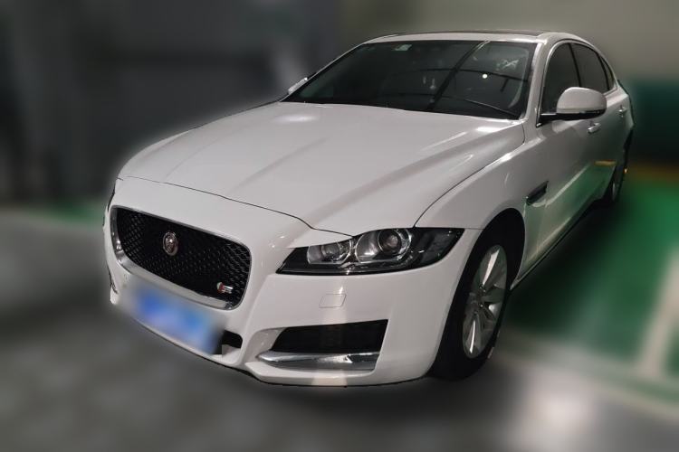 Used Jaguar XFL 2017 XFL 2.0T 240PS Luxury Edition Guazi used car, China used car export, Used car for sale, Used  cars, Cheapest cars for sale