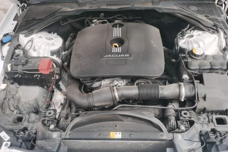 Used Jaguar XFL 2017 XFL 2.0T 240PS Premium Edition Engine Bay