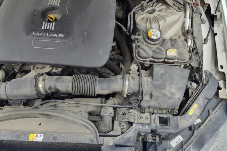 Used Jaguar XFL 2017 XFL 2.0T 240PS Premium Edition Engine Bay Left