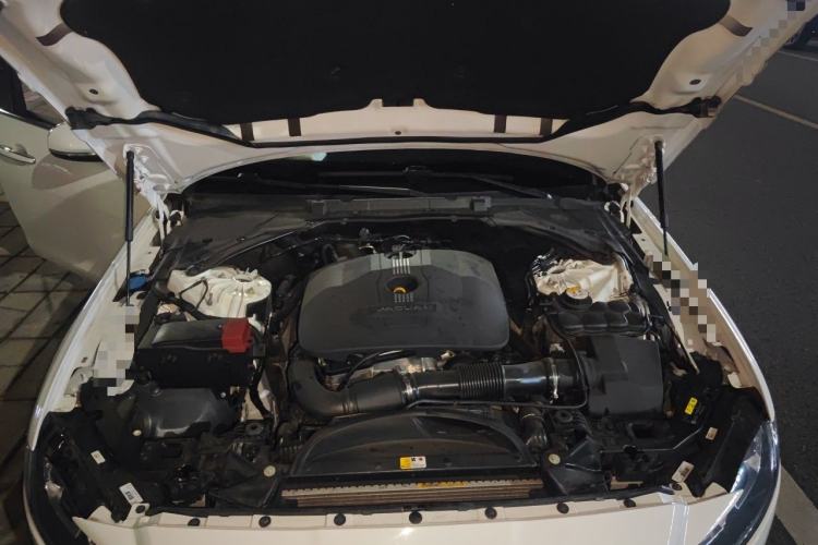 Used Jaguar XFL 2017 XFL 2.0T 240PS Luxury Edition Engine Bay