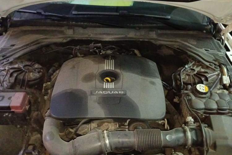 Used Jaguar XFL 2017 XFL 2.0T 200PS Luxury Edition Engine Bay